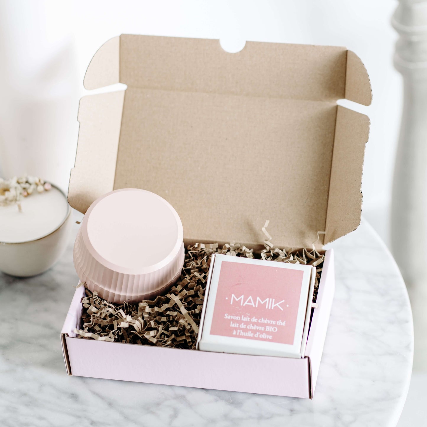 coffret boite savon ronde et savon mamik