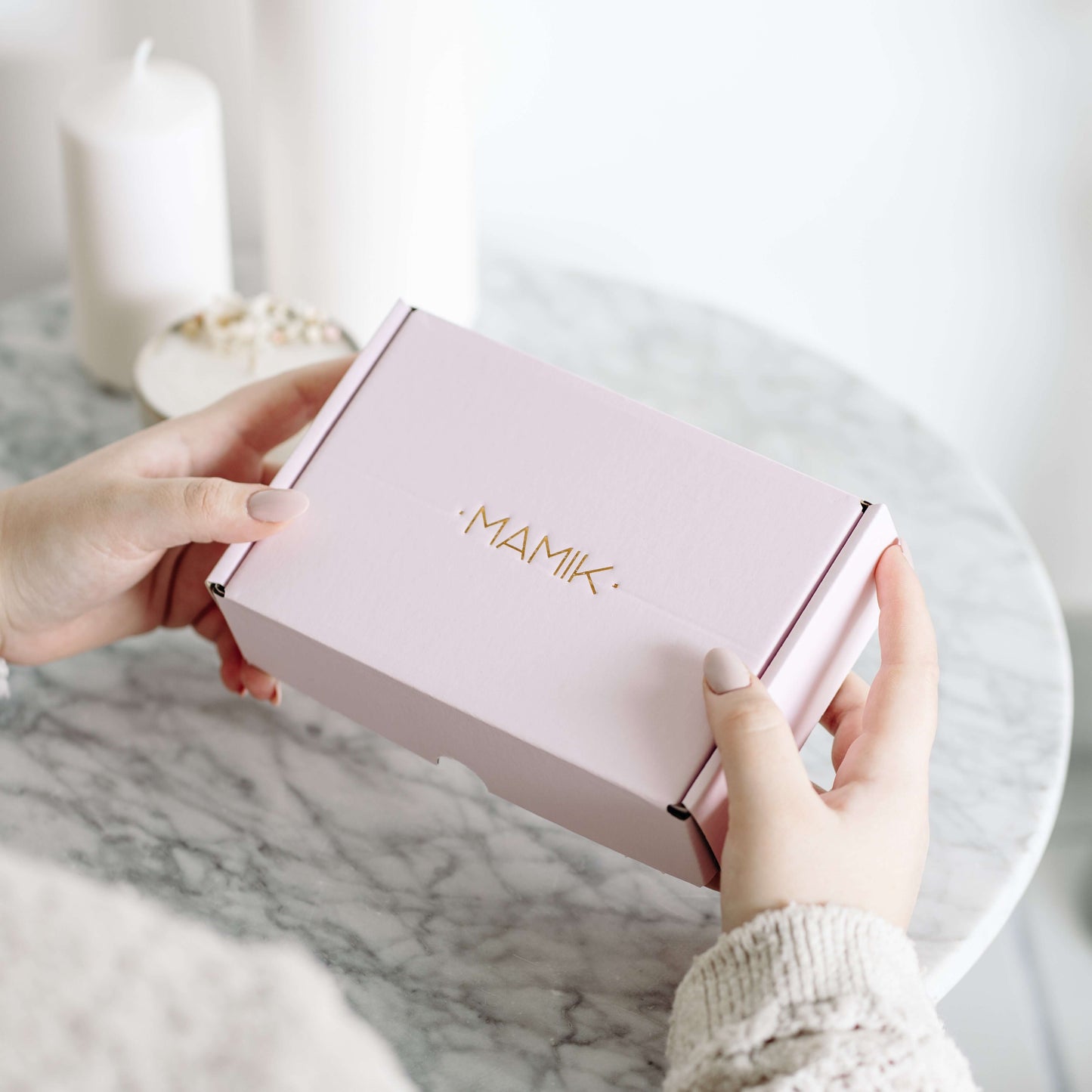 coffret les essentiels en cadeau mamik