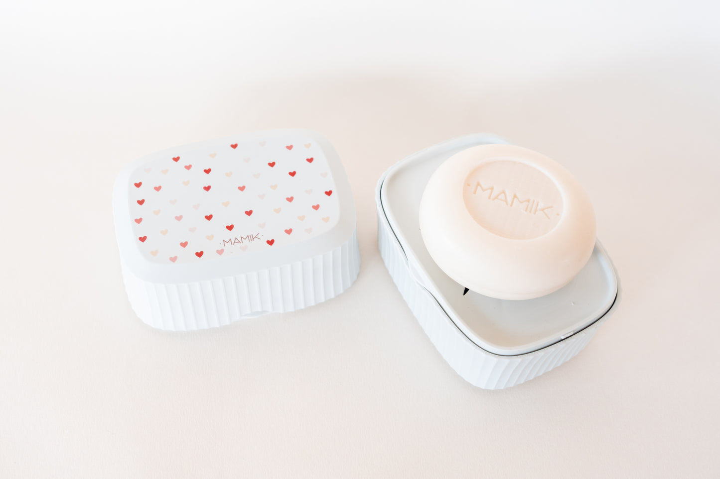 porte savon avec petits coeurs de mamik