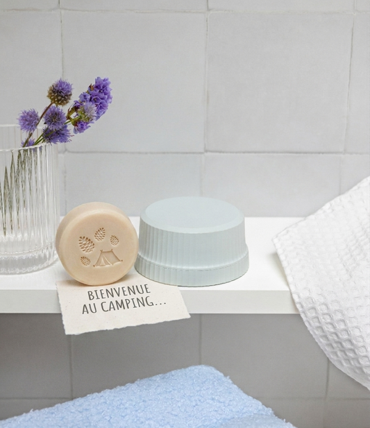 boite à savon et savon solide comme cadeau d'accueil 
