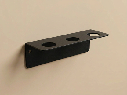 Support triple porte flacon mural pour salle de bain - Noir mamik.fr