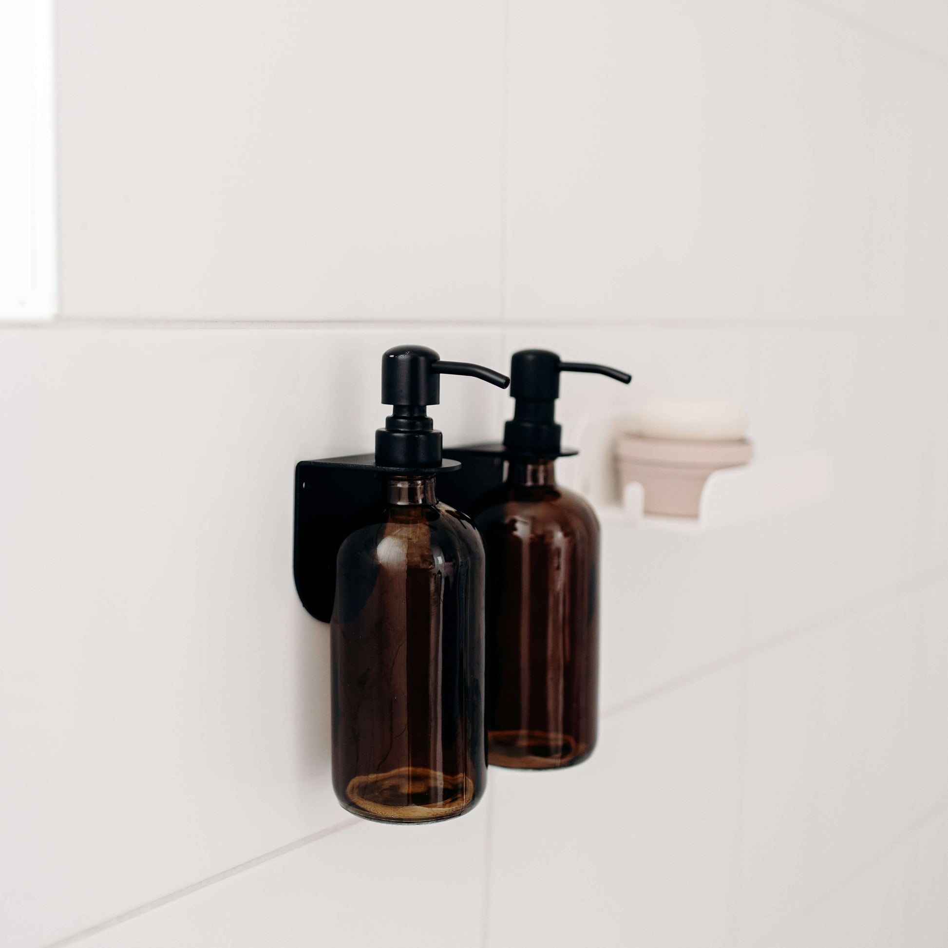 support design pour la douche pour le savon de mamik