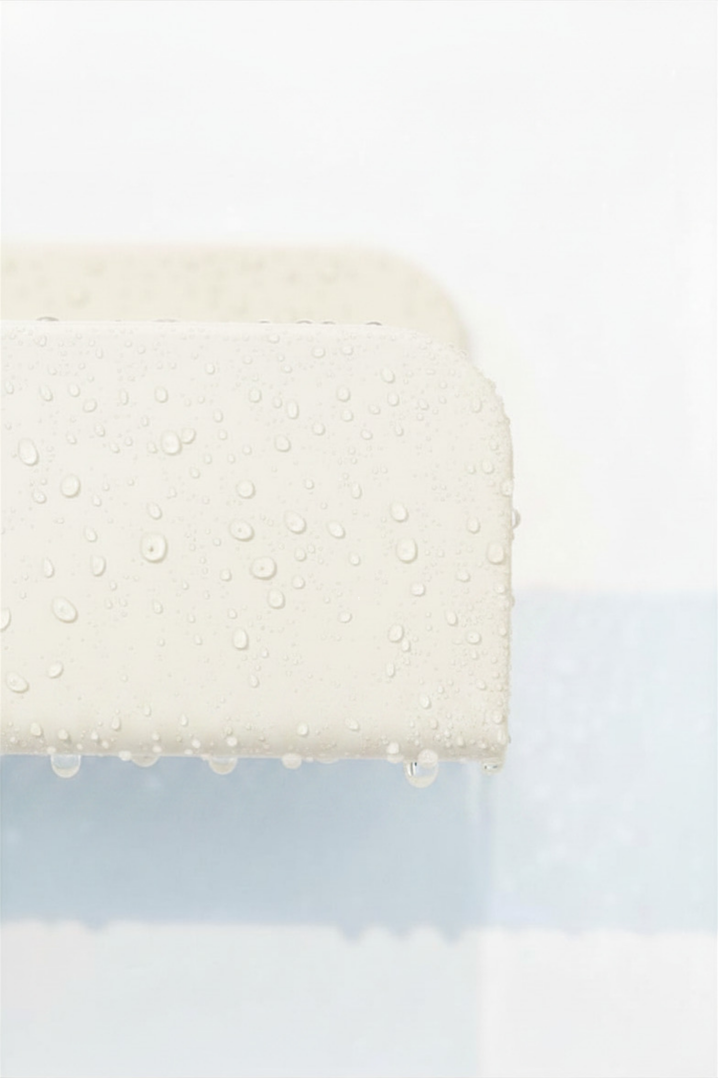 Etagère murale de douche grands rebords - Vert de gris mamik.fr