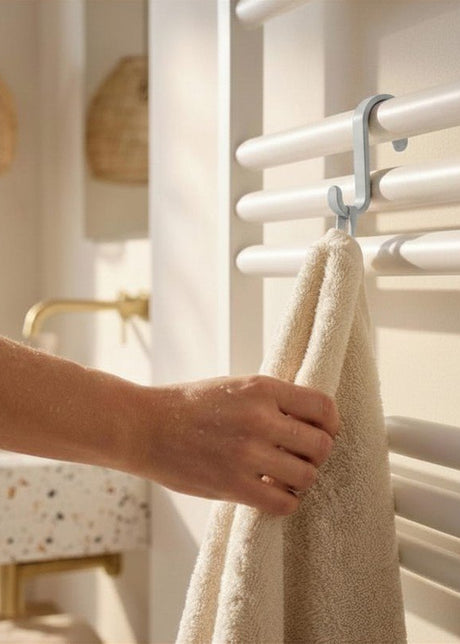 Crochet pour radiateur sèche serviettes - Blanc mamik.fr
