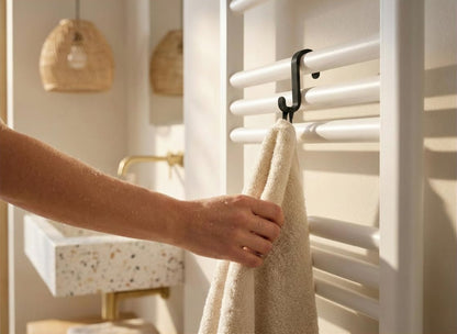 Crochet pour radiateur sèche serviettes - Blanc mamik.fr