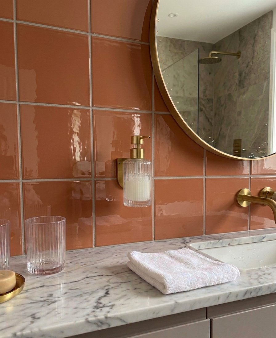 Support porte flacon mural pour salle de bain - Blanc mamik.fr
