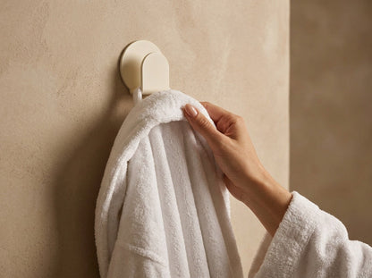 Patère ronde pour serviette - Blanc mamik.fr